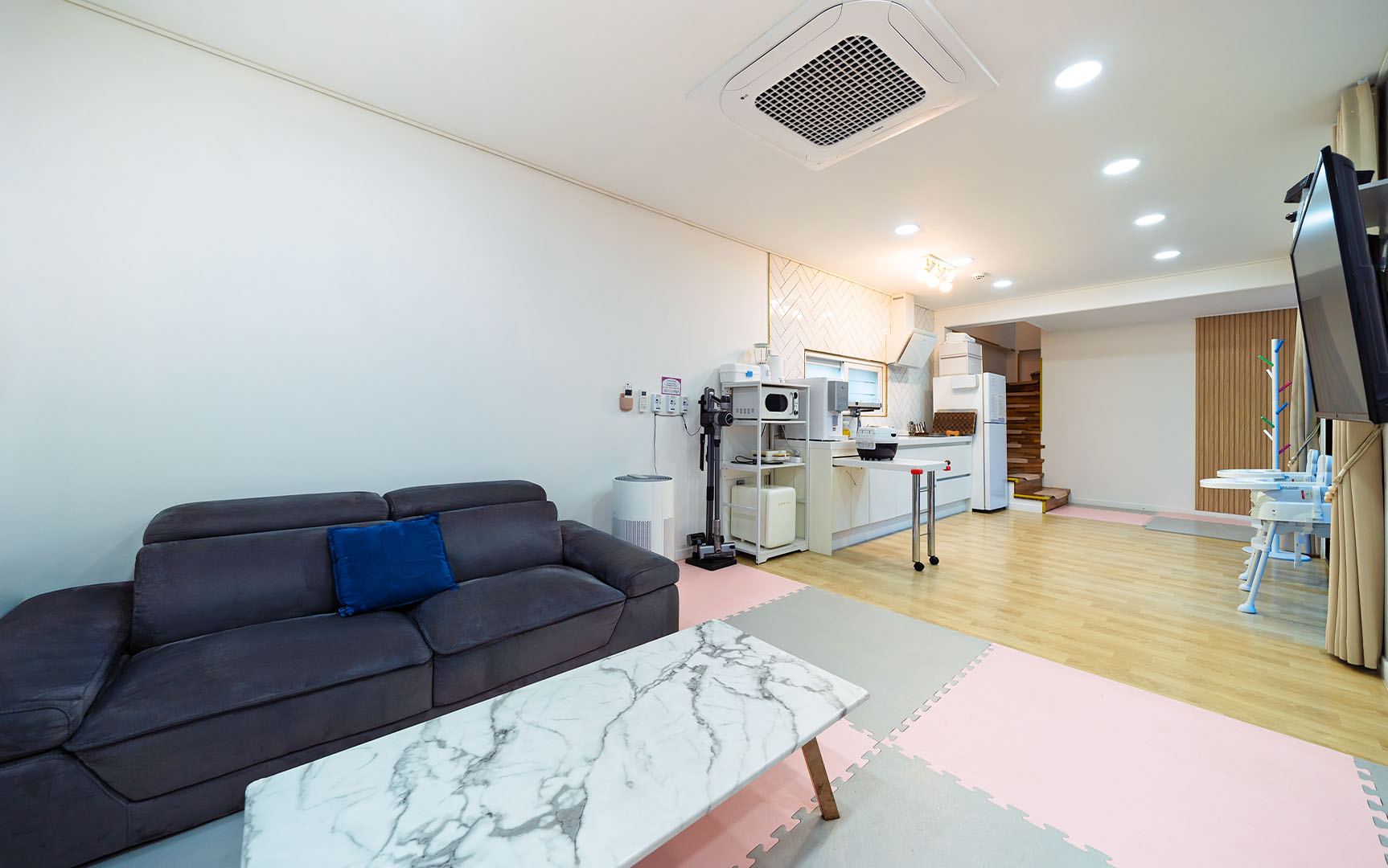 슬라이드 이미지8